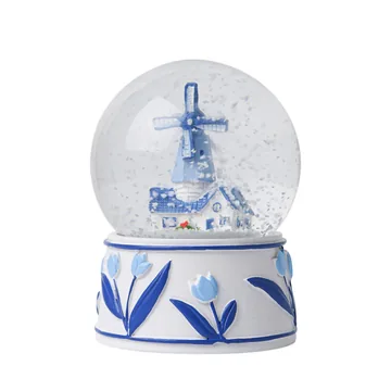 Windmill snow globe