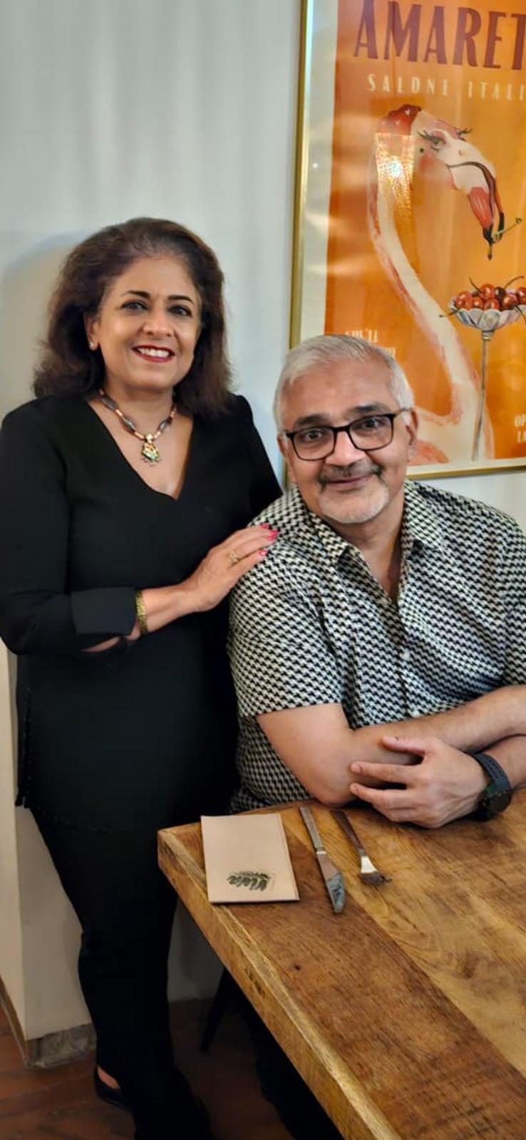 Jagdish and Jayshree Mirpuri, owners of Mr. Tablecloth Curaçao