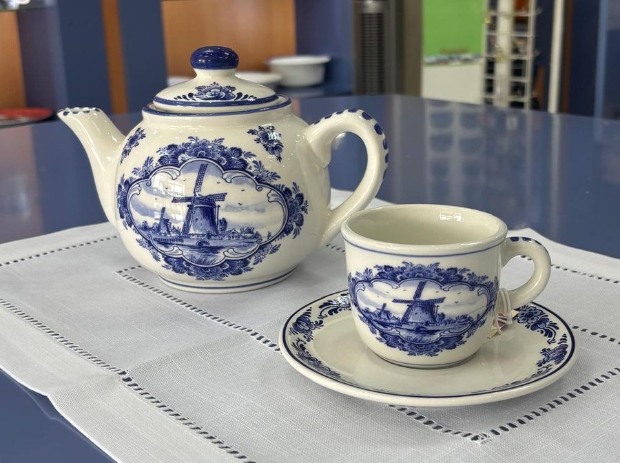 Delft Blue Tea Set